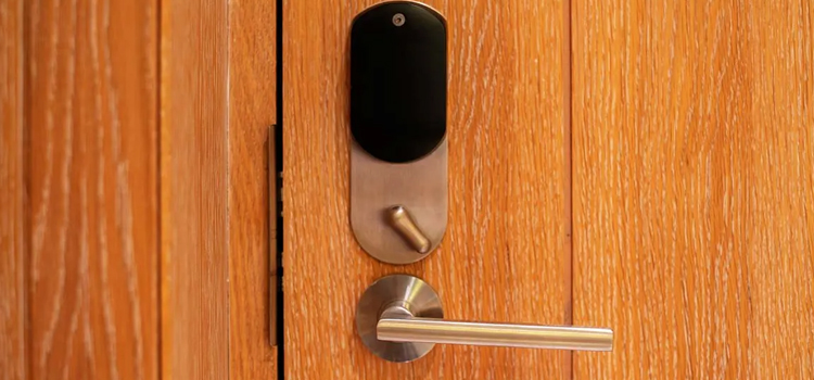 Automatic Locking Door Knob Vallejo